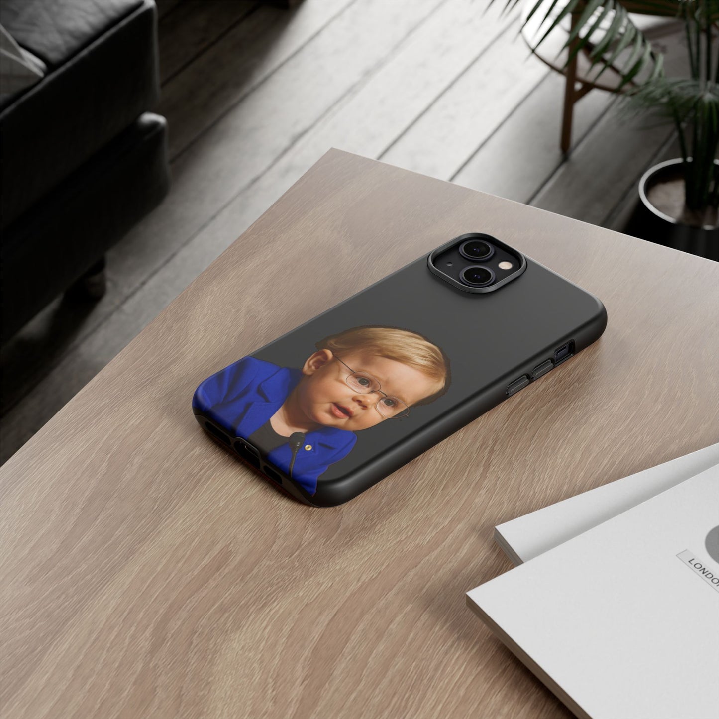 Pocket-Sized Oversight Phone Case - Elizabeth Warren